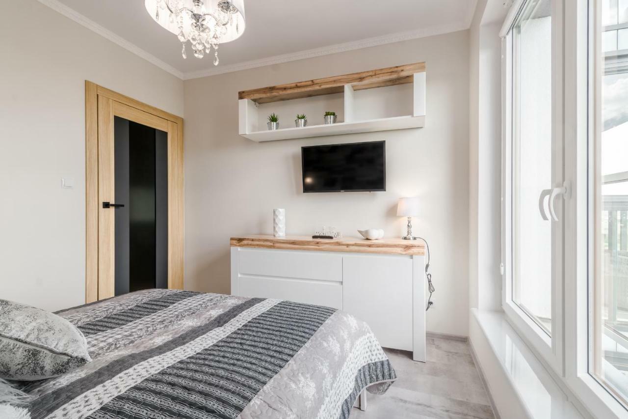 Apartament Aquatower Oliwia & Laura Rekin Reda Extérieur photo